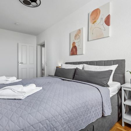 JeyFL Apartments: Zentral - stilvoll - komfortabel Magdeburg Eksteriør bilde